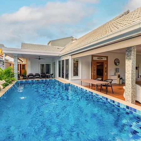 Pattaya Private Villa - Pool,Sauna,Snooker,Bbq Exteriér fotografie