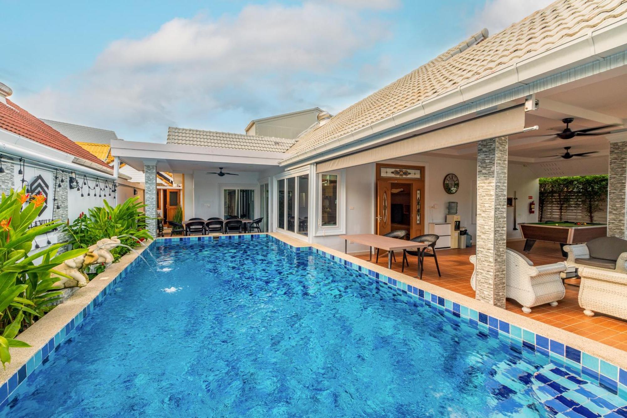 Pattaya Private Villa - Pool,Sauna,Snooker,Bbq Exteriér fotografie