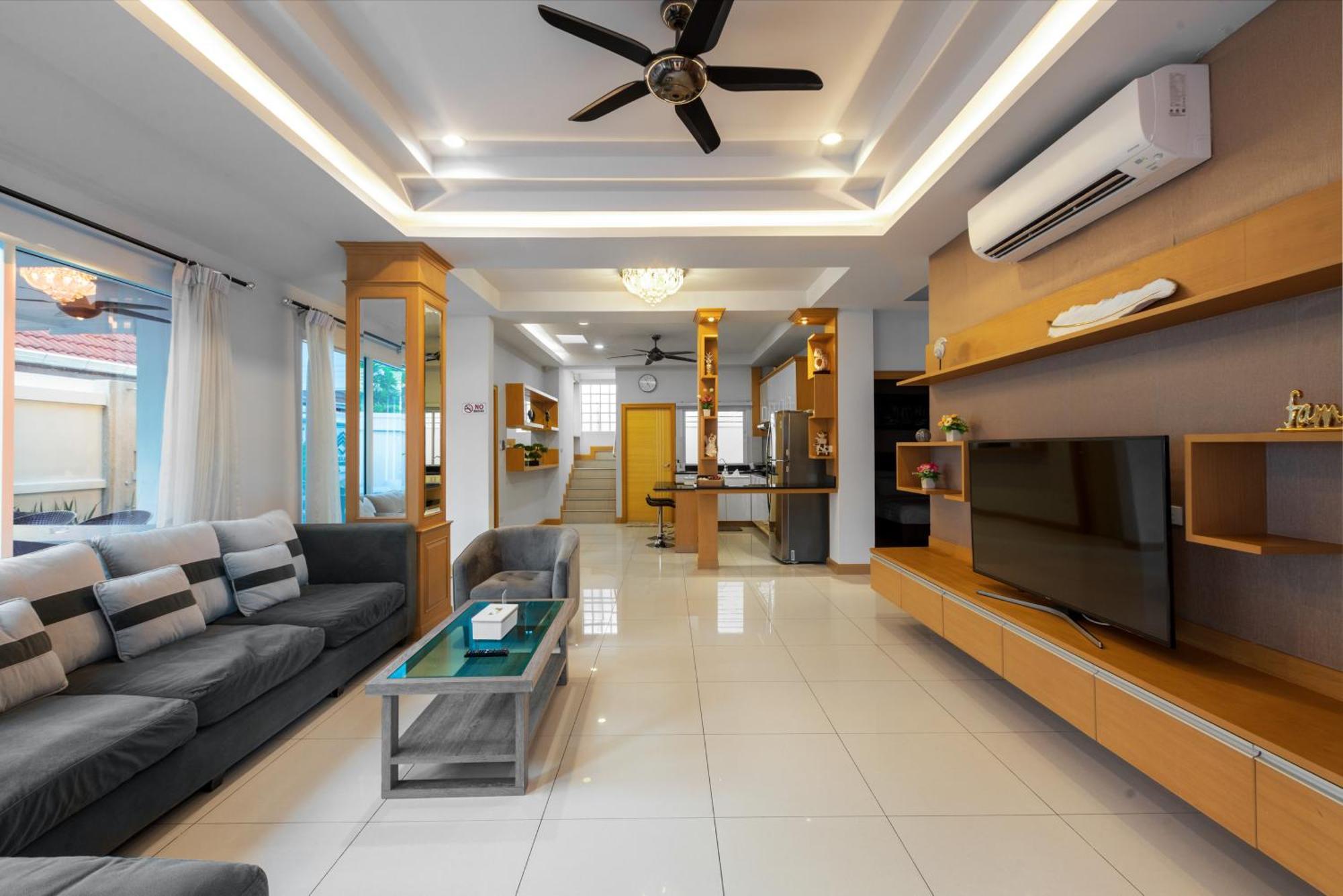 Pattaya Private Villa - Pool,Sauna,Snooker,Bbq Exteriér fotografie