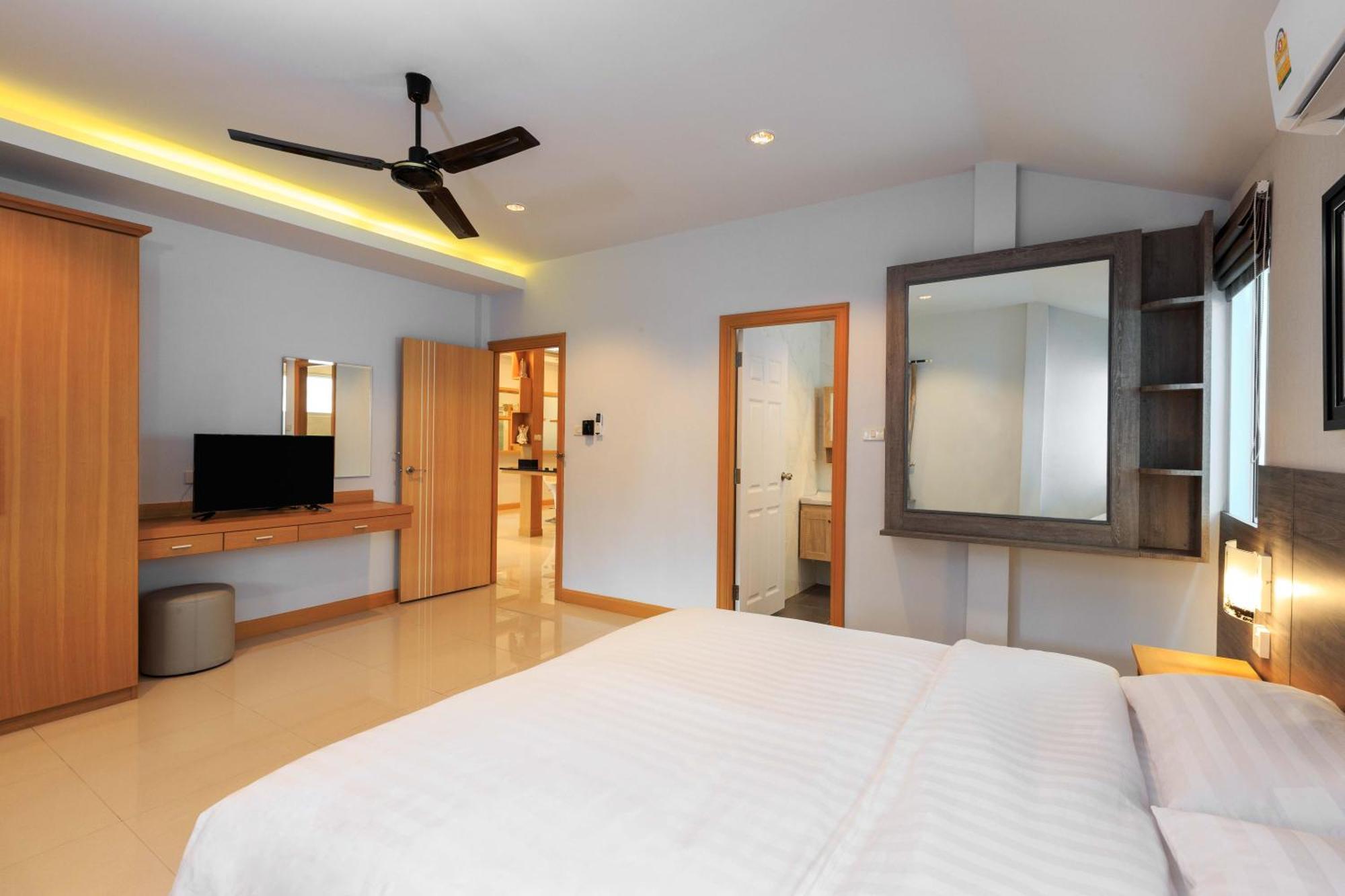 Pattaya Private Villa - Pool,Sauna,Snooker,Bbq Exteriér fotografie