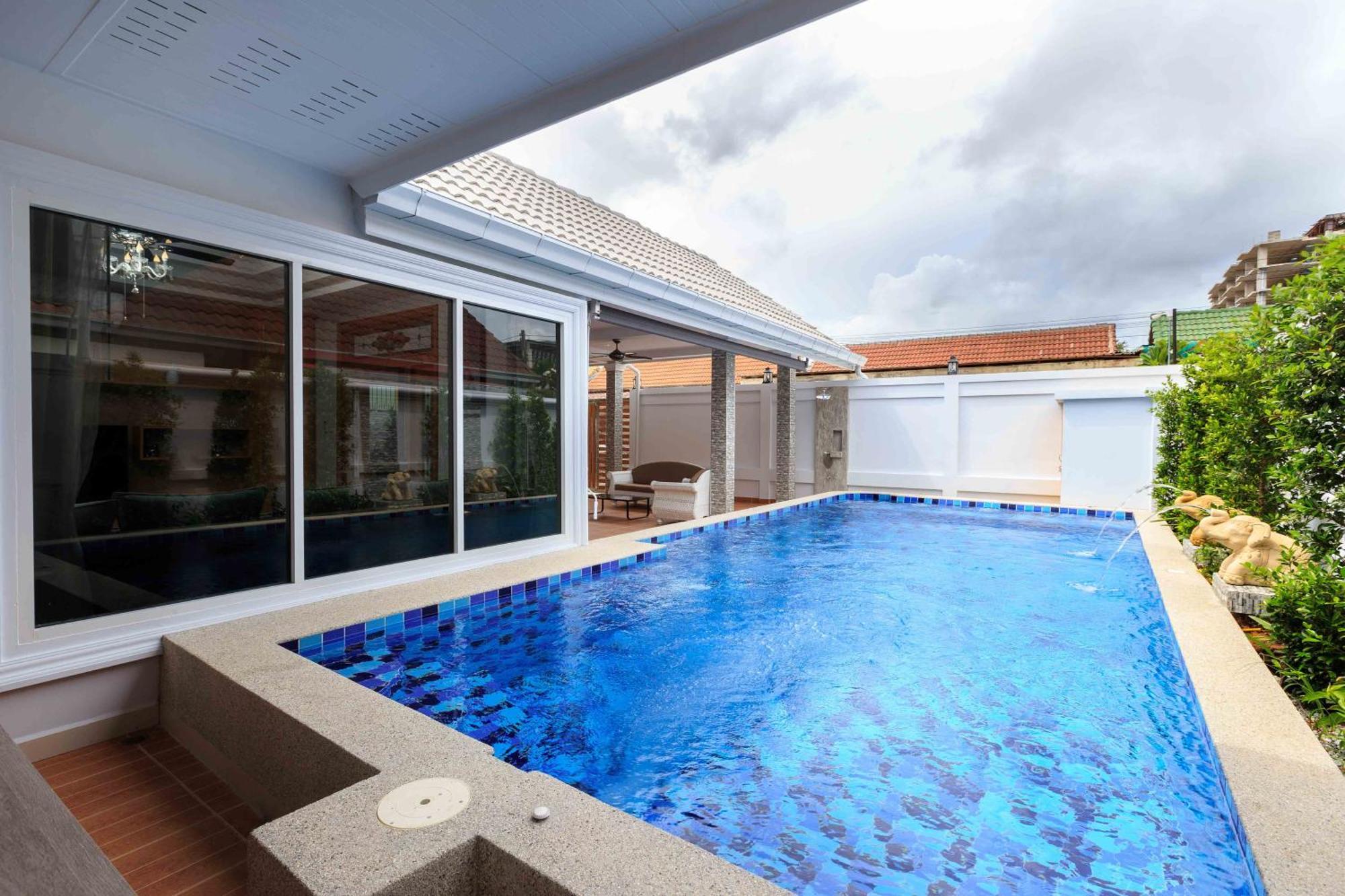 Pattaya Private Villa - Pool,Sauna,Snooker,Bbq Exteriér fotografie