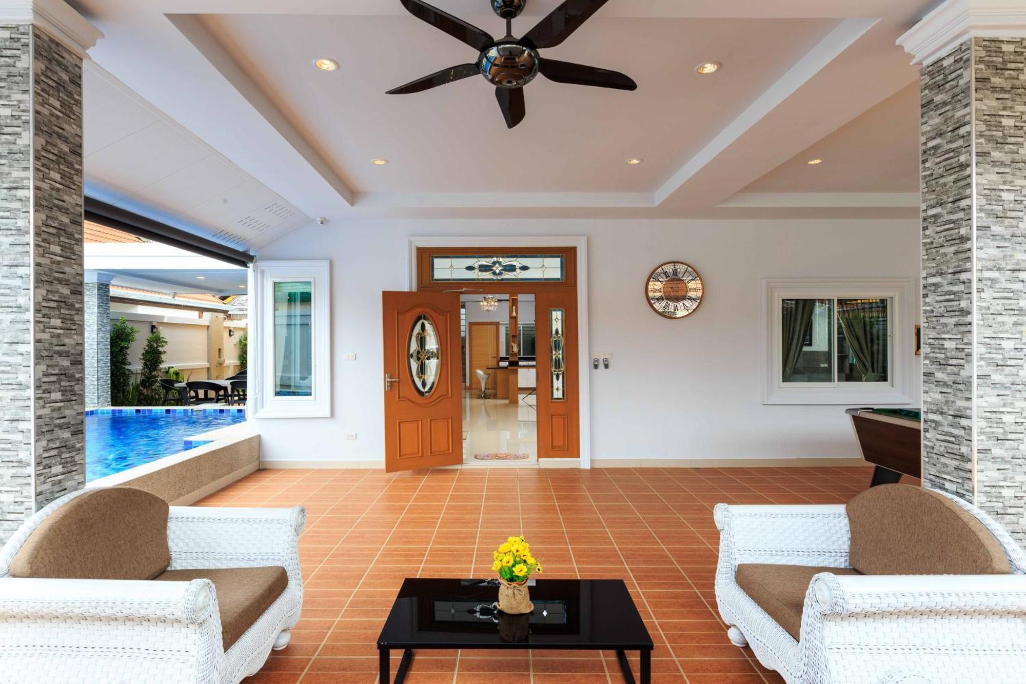 Pattaya Private Villa - Pool,Sauna,Snooker,Bbq Exteriér fotografie